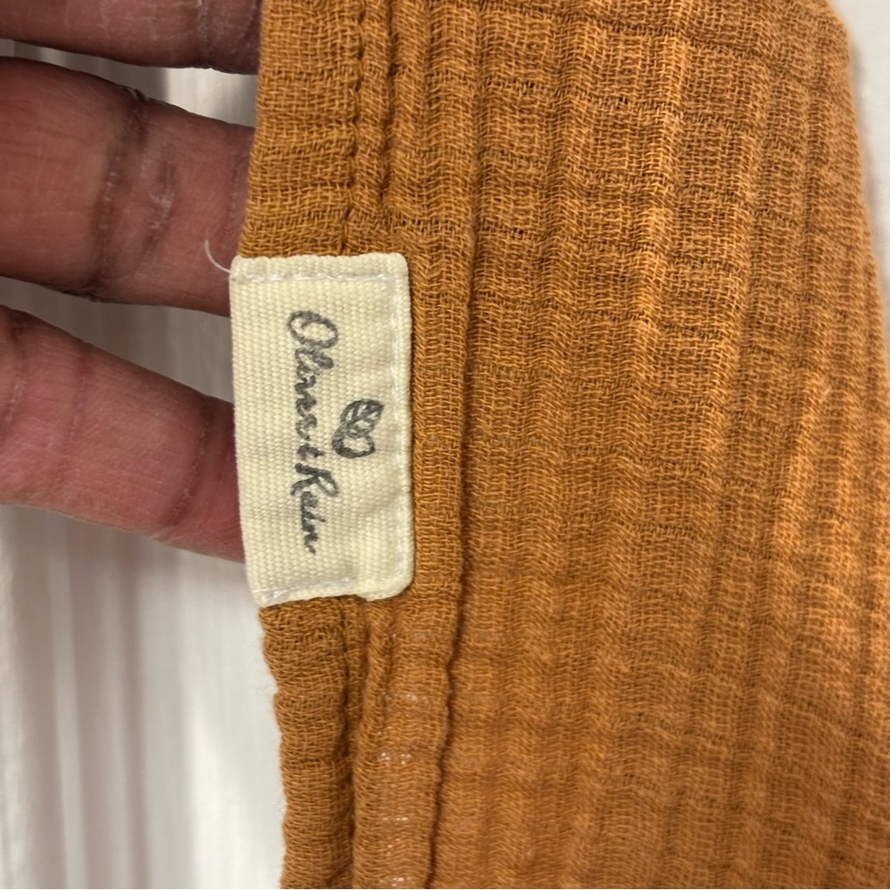 Oliver and Rain Baby Swaddle Gauze Brown - Picture 4 of 5